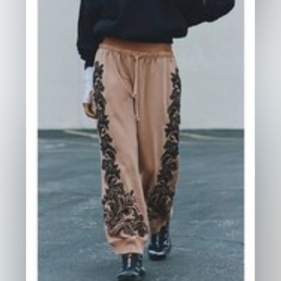 SOLD - Picture 3 of 11